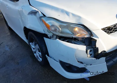 2010 Toyota Matrix из США, поврежденный, VIN 2T1KU4EE2AC497939